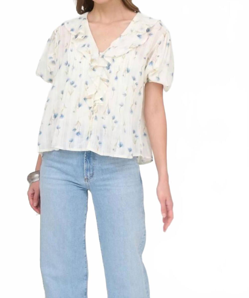 NEW ZOE AND CLAIRE floral printed ruffle v-neck top in ivory multi